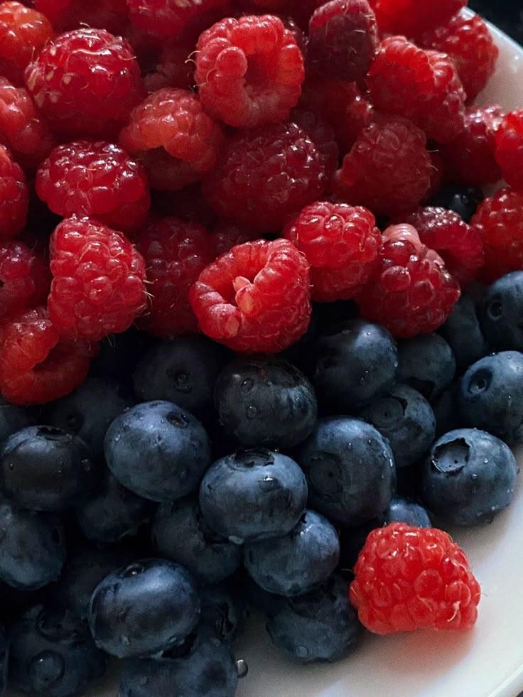 Berry Bounty: Handpicked Harvest Delights